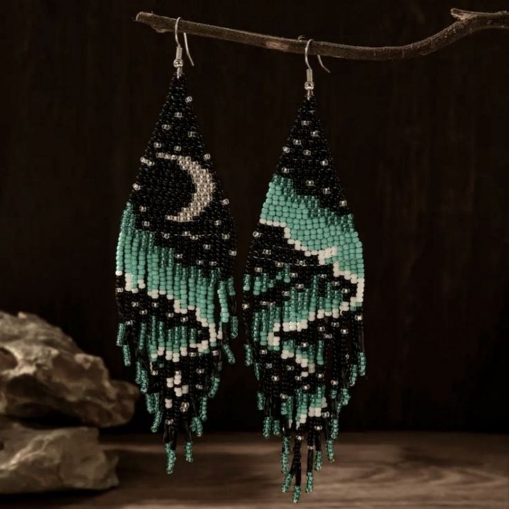🆕️ Handcrafted Beaded Earrings - Black, Green, and White